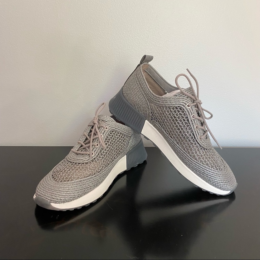 Sam Edelman gray sneakers